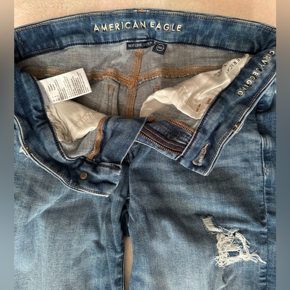 American Eagle Outfitters Ripped Curvy Jegging 6 Regular - Picture 2 of 4